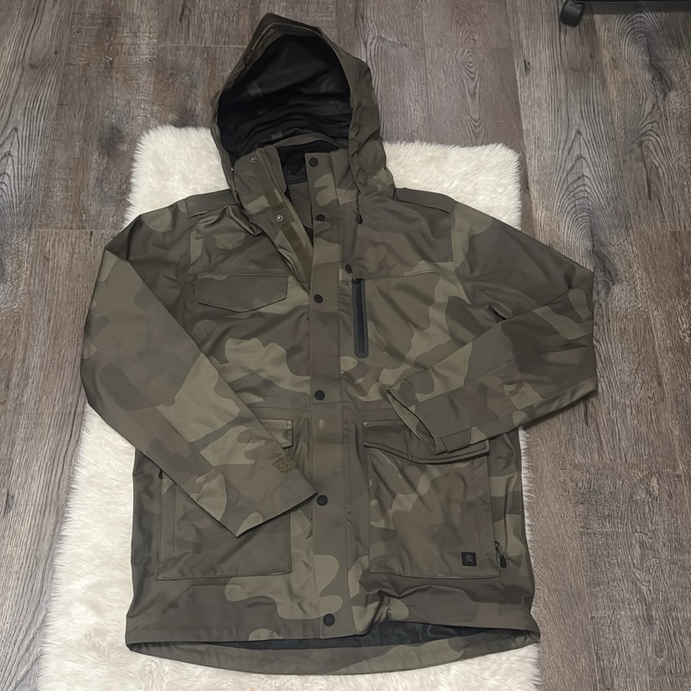 ROARK The Wolf 3-Layer Camo Print Hooded Jacket ~ NWOT - Picture 2 of 13